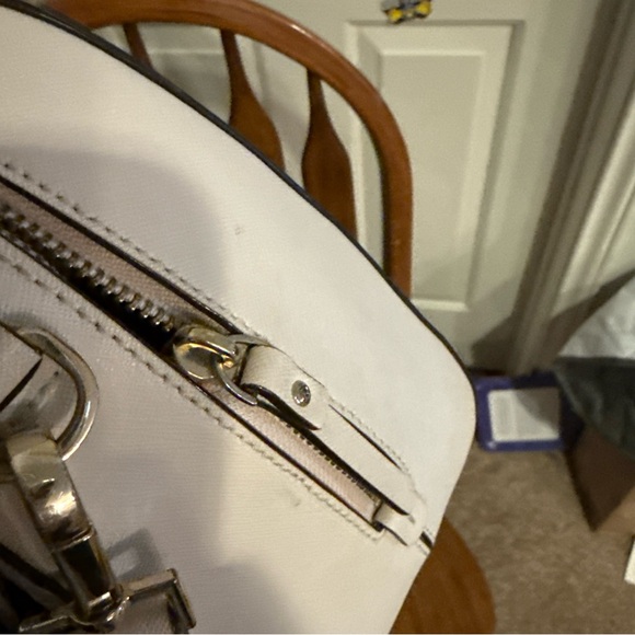 Kate Spade Cream Satchel - Picture 2 of 4